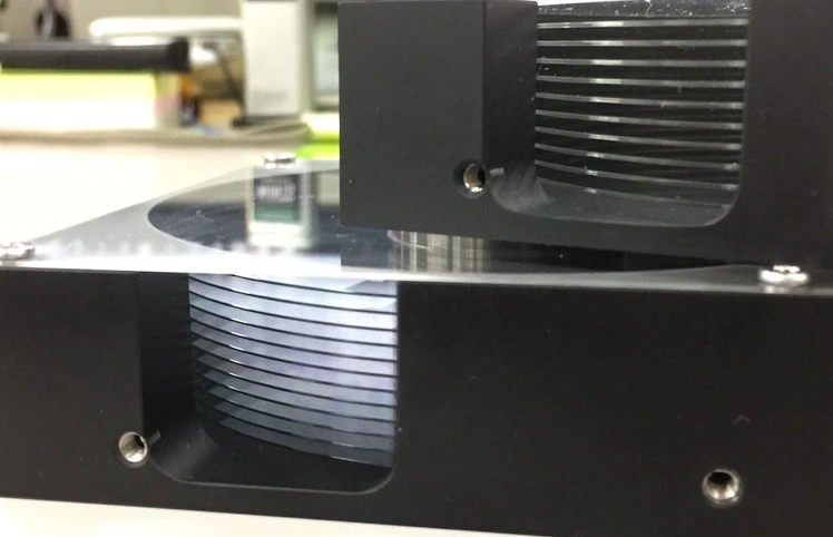 Les disques durs de plus de 20 To seront déplacés vers des plaques de verre