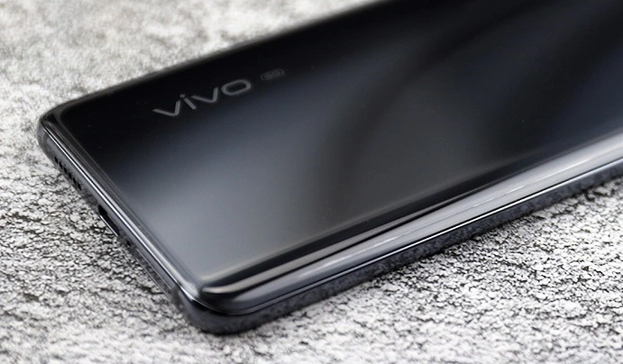 Vivo V2031EA riceverà una fotocamera principale da 64 megapixel, 8 GB di RAM e un display AMOLED