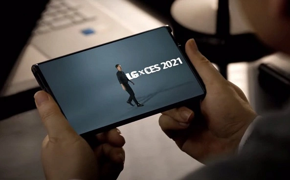 Na CES 2021, mostrou um smartphone exclusivo LG Rollable com tela deslizante