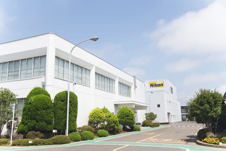 니콘, 일본에서 카메라 생산 중단