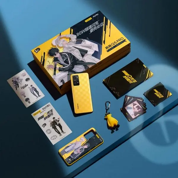 Smartphone Realme Q5 Pro Time Agent Gift Box Limited Edition wurde in China zum Verkauf angeboten