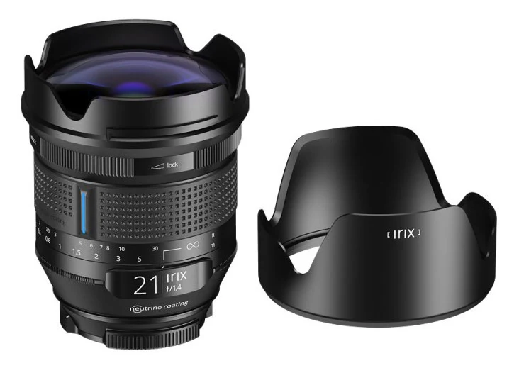Uma lente de quadro completo com foco manual IRIX 21mm f / 1.4