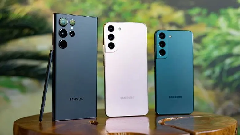 Samsung Galaxy S22, Galaxy S22 Plus 및 Galaxy S22 울트라 스마트 폰은 이미 미국에서 100-200 달러를 확인했습니다.