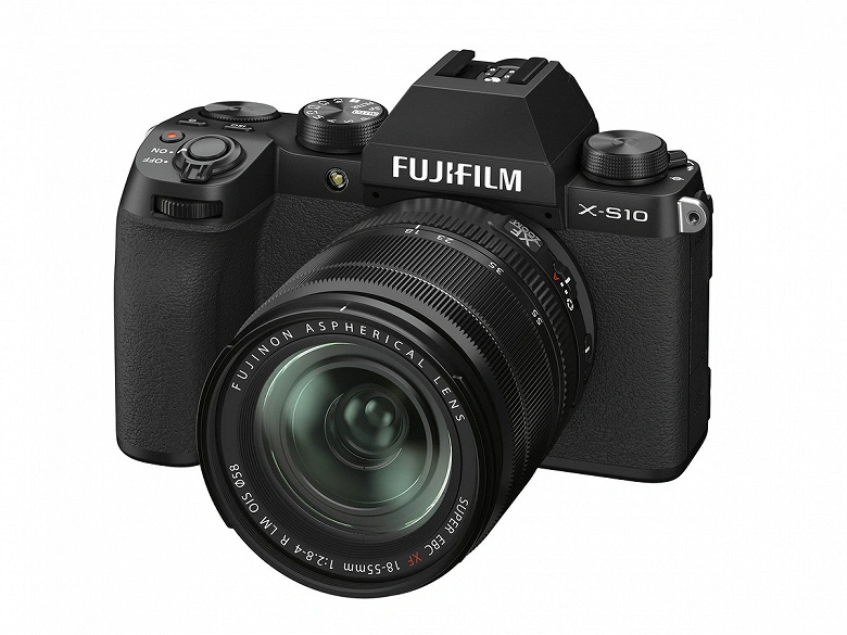 A câmera Fujifilm X-S10 pode ser removida conectando-a a um computador.