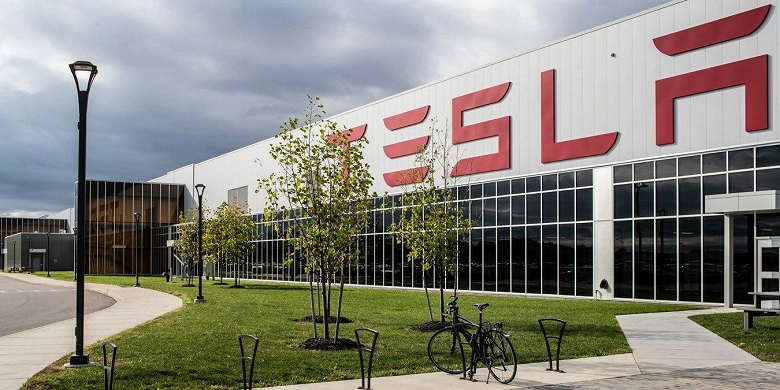 A maior planta de Tesla parou