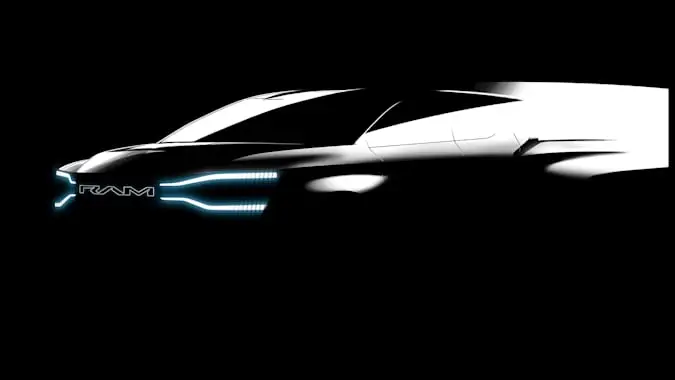 첫 번째 완전 전기 지프 SUV는 2023 년에 나타납니다.