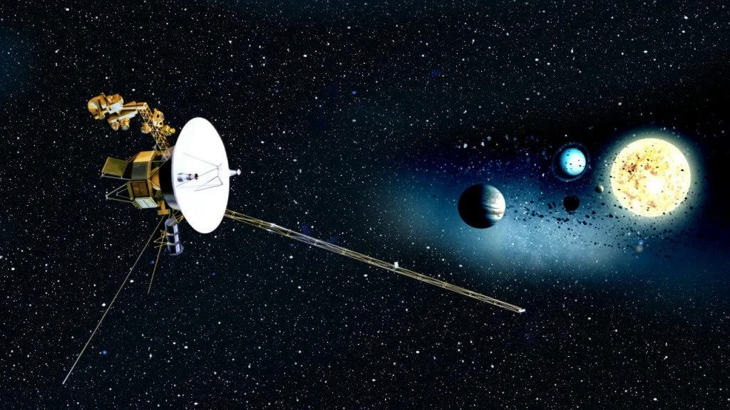 As Voyagers continuam a fazer descobertas nos limites do sistema solar