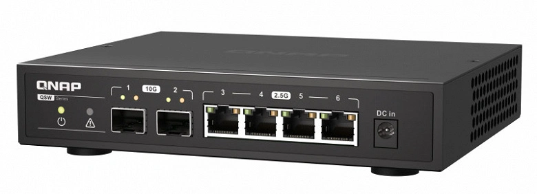 QNAP QSW-2104 시리즈 스위치는 10GbE 및 2.5GbE 포트로 부여됩니다.