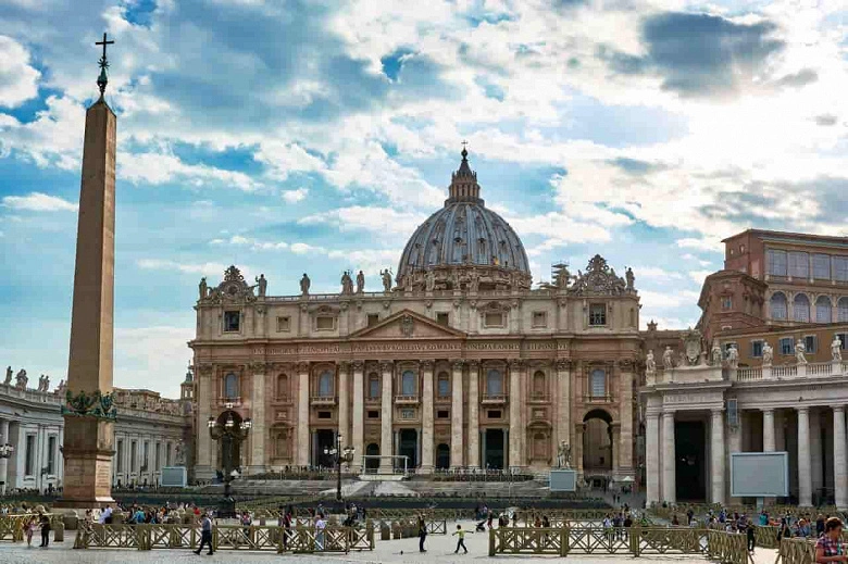 Le Vatican commencera à libérer NFT