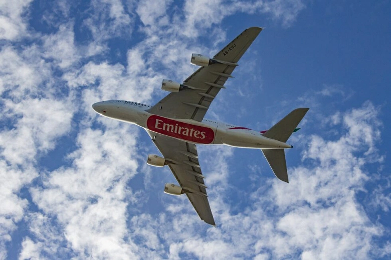 Emirates Airline Adicione o Bitcoin 