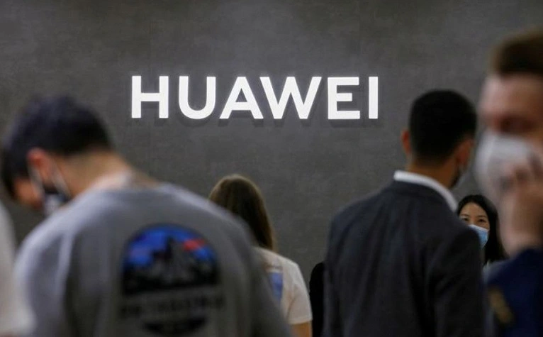 Empresas americanas proibidas de investir na Huawei