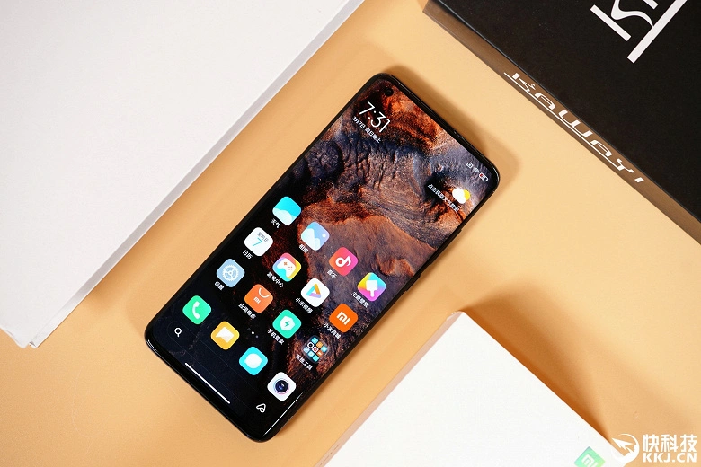 Xiaomi Mi 10S migliorato e più economico è stato messo in vendita
