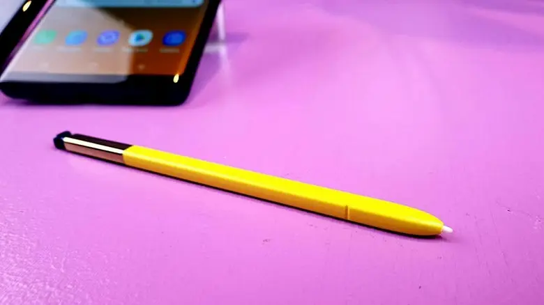 Samsung presenterà il nuovissimo stilo S Pen. È per Galaxy Fold3
