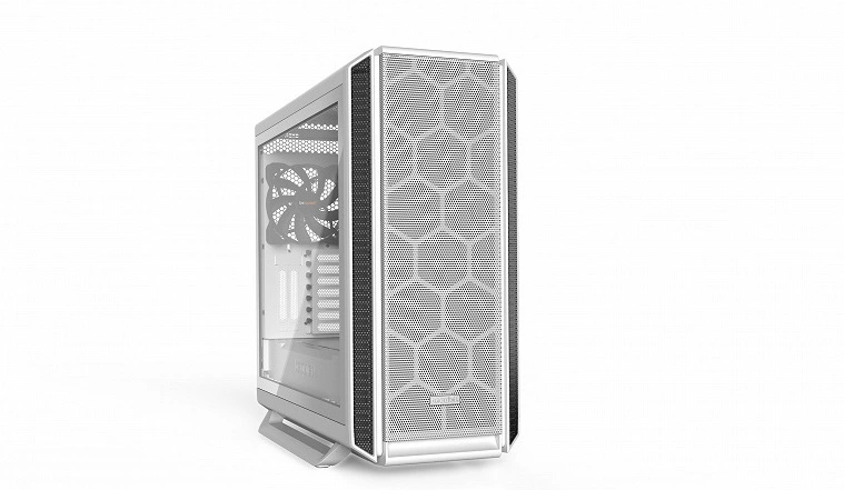 O gabinete do computador Silent Base 802 estará disponível em preto e branco