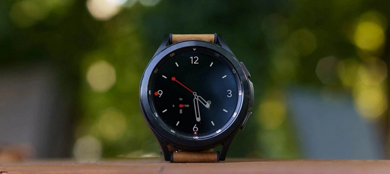 A Samsung está preparando um relógio inteligente premium. O modelo Galaxy Watch 5 Pro receberá um estojo de titânio e vidro de safira