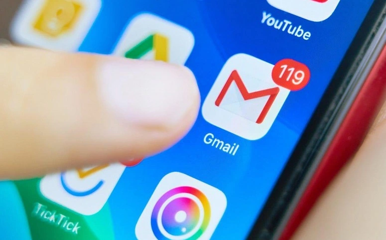 Google에서는 Gmail, 채팅 및 미팅에서 추적 기능을 끌 수 있습니다.