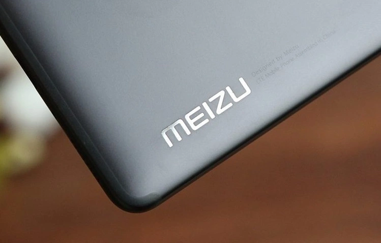 Meizu 18 Max riceverà un design e specifiche impressionanti