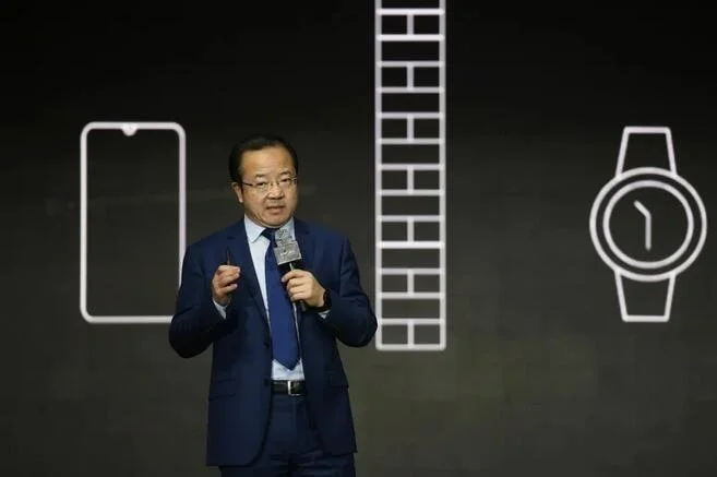 Huawei trasferirà 200 milioni di smartphone su HarmonyOS quest'anno