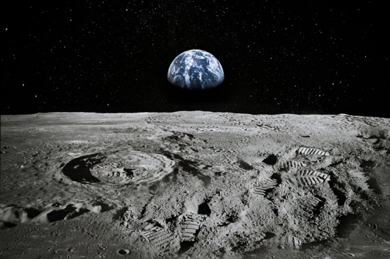 Roscosmosでは、月に月にspringsを追跡するために月に自動科学ステーションを作成することを考えました。