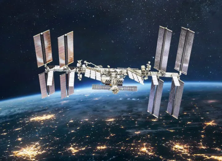 Roscosmos는 Express를 궤도로 조직합니다. 우주 비행사는 Ultra -Short 구성표에 따라 ISS에 전달됩니다.