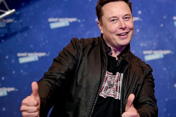 L'Internet satellitare di Elon Musk passerà da fisso a mobile entro la fine dell'anno