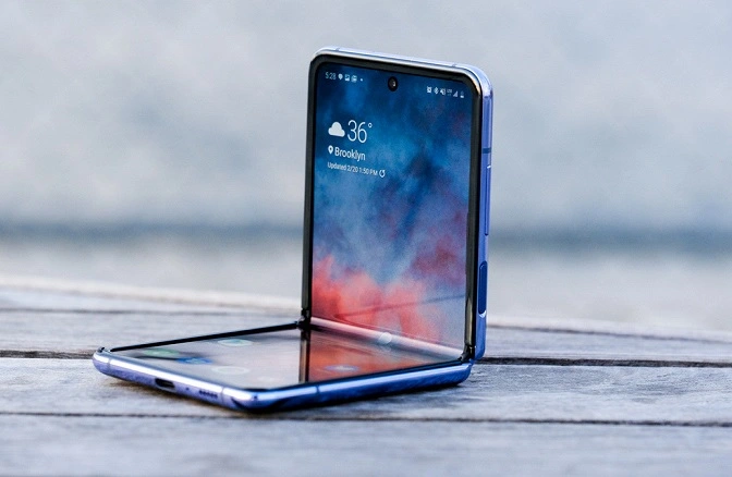 Samsung prépare un Galaxy Z Flip3 sans support 5G
