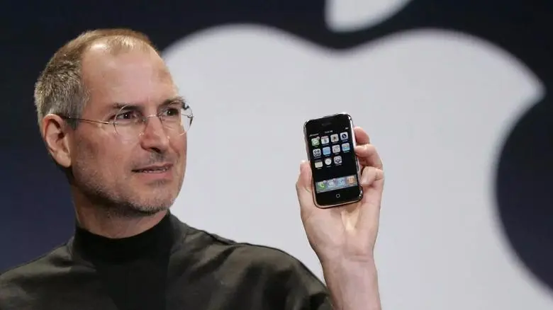 世界を変えた電話。 Apple iPhoneは14年前に正確に市場に入った