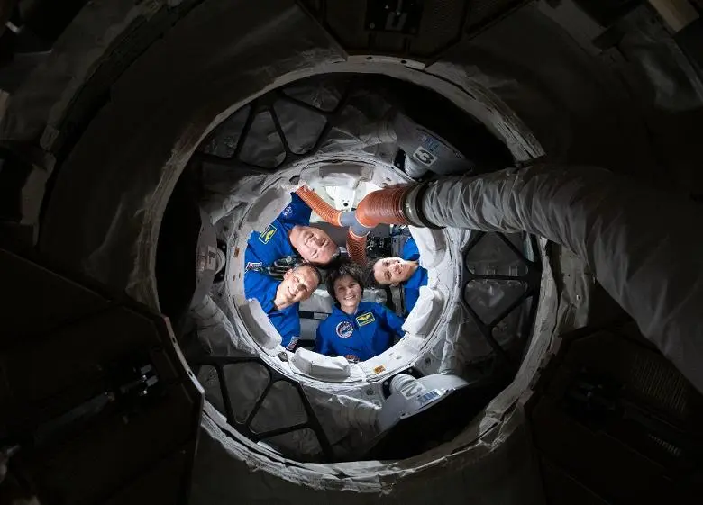 Cosmonauts dovrà aspettare: la NASA e SpaceX hanno deciso il lancio di Cargo Dragon 2 alla ISS