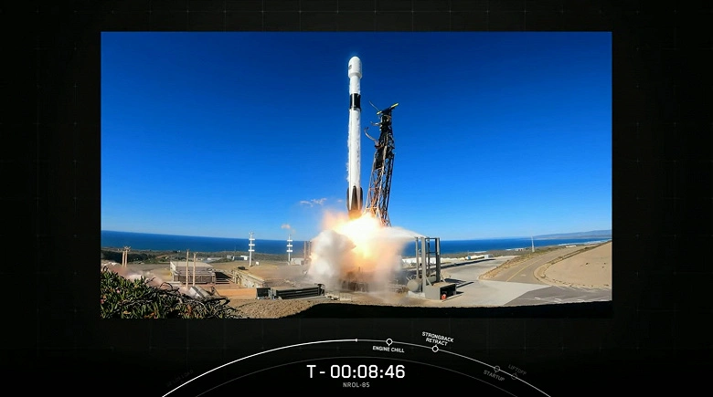 SpaceX entregou um satélite em órbita para as necessidades da gestão nacional de exploração espacial militar