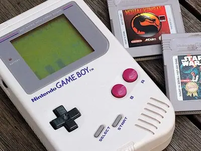L'artigiano ha realizzato una scheda di cattura del gameplay con il Game Boy. 33 anni dopo l'uscita della console