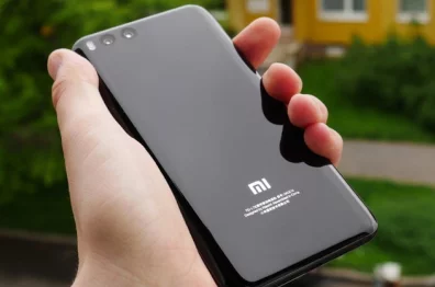 HarmonyOS lancé sur un smartphone Xiaomi de six ans