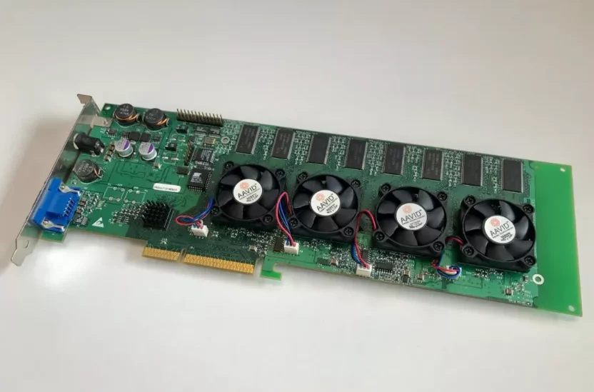 伝説の 3Dfx Voodoo 5 6000 がオークションに出品