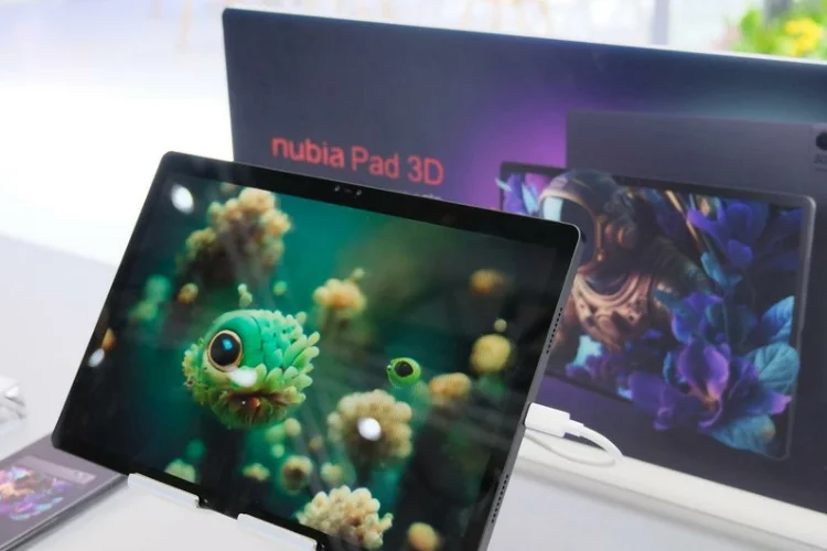 Nubia Pad 3D は、世界初の 3D 画面を備えたタブレットです。