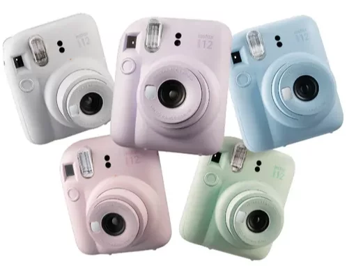 Fujifilm Instax Mini 12 카메라 출시: 새로운 디자인 및 촬영 기능