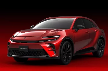 최신 크로스 오버 Toyota Crown Sport 2023은 공공 도로에서 처음으로 촬영되었습니다.